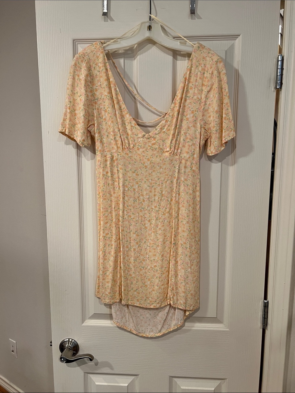 Perfect Summer Dress - Picture 2 of 6